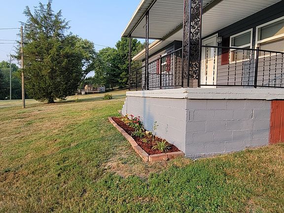 4th image of 1520 W Brushy Valley Dr