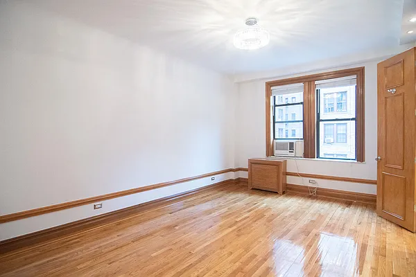 Rented by WAM Partners - William Moses Co. | media 42