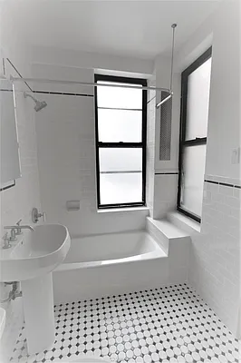 Rented by Town Residential | media 22