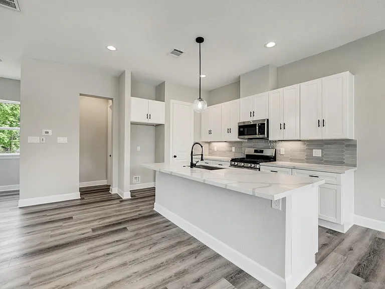 2205 Rain Melody Ln — Photo 8