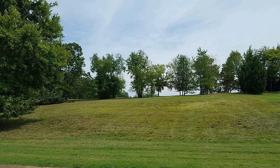 1st image of 7110 River Run Dr