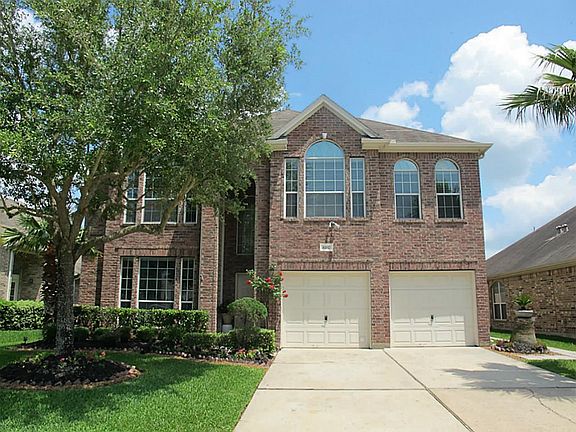 3rd image of 4910 Ledgecreek Ln