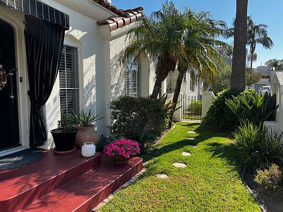 3rd image of 130 Siena Dr