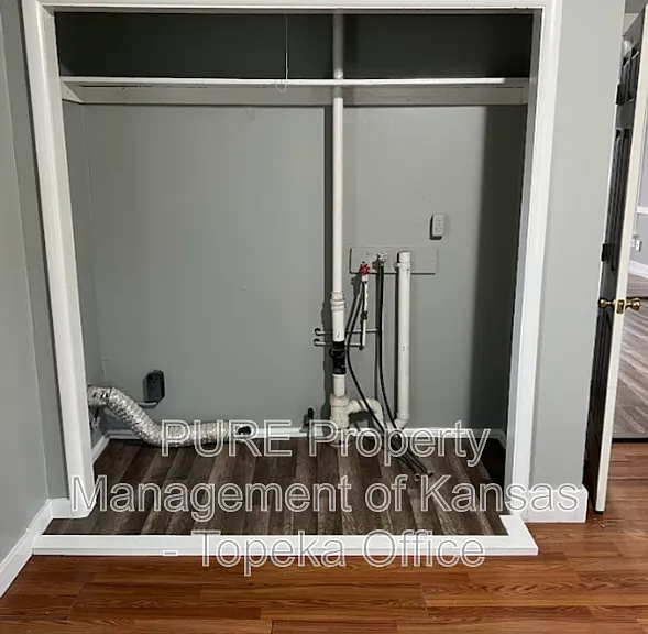 1021 SW Woodward Ave — Photo 12