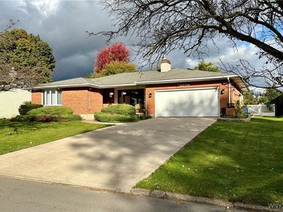 118 Woodbury Dr, Lockport, NY, 14094