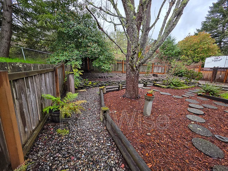 2134 NW Watters St — Photo 25