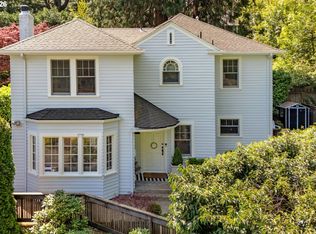 2798 SW Old Orchard Rd, Portland, OR 97201