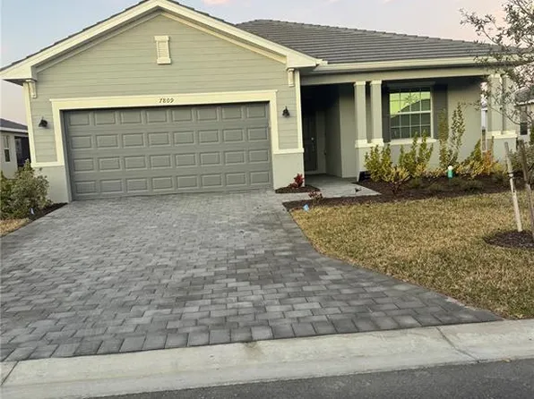 7809 Lakes Edge Ln, Port Charlotte, FL 33981