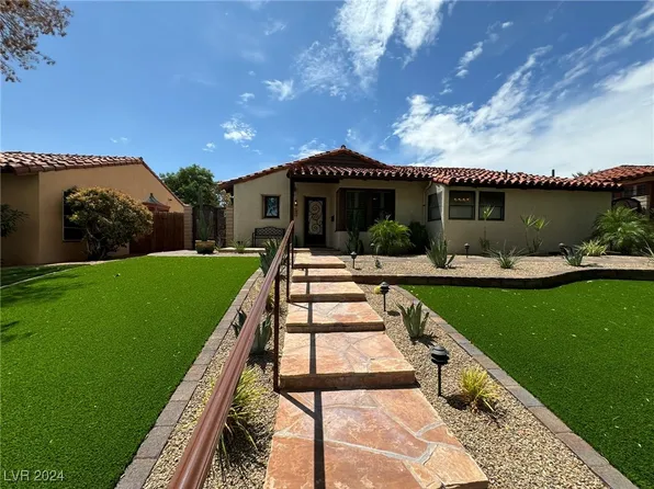 528 Birch St, Boulder City, NV 89005