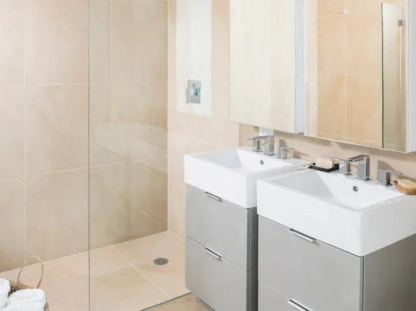 181 Front Street image 8 of 15