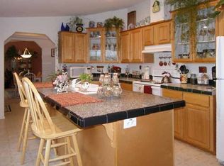 515 E 5th St, Molalla, OR 97038