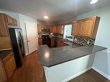 4th image of 18460 Canter Ave