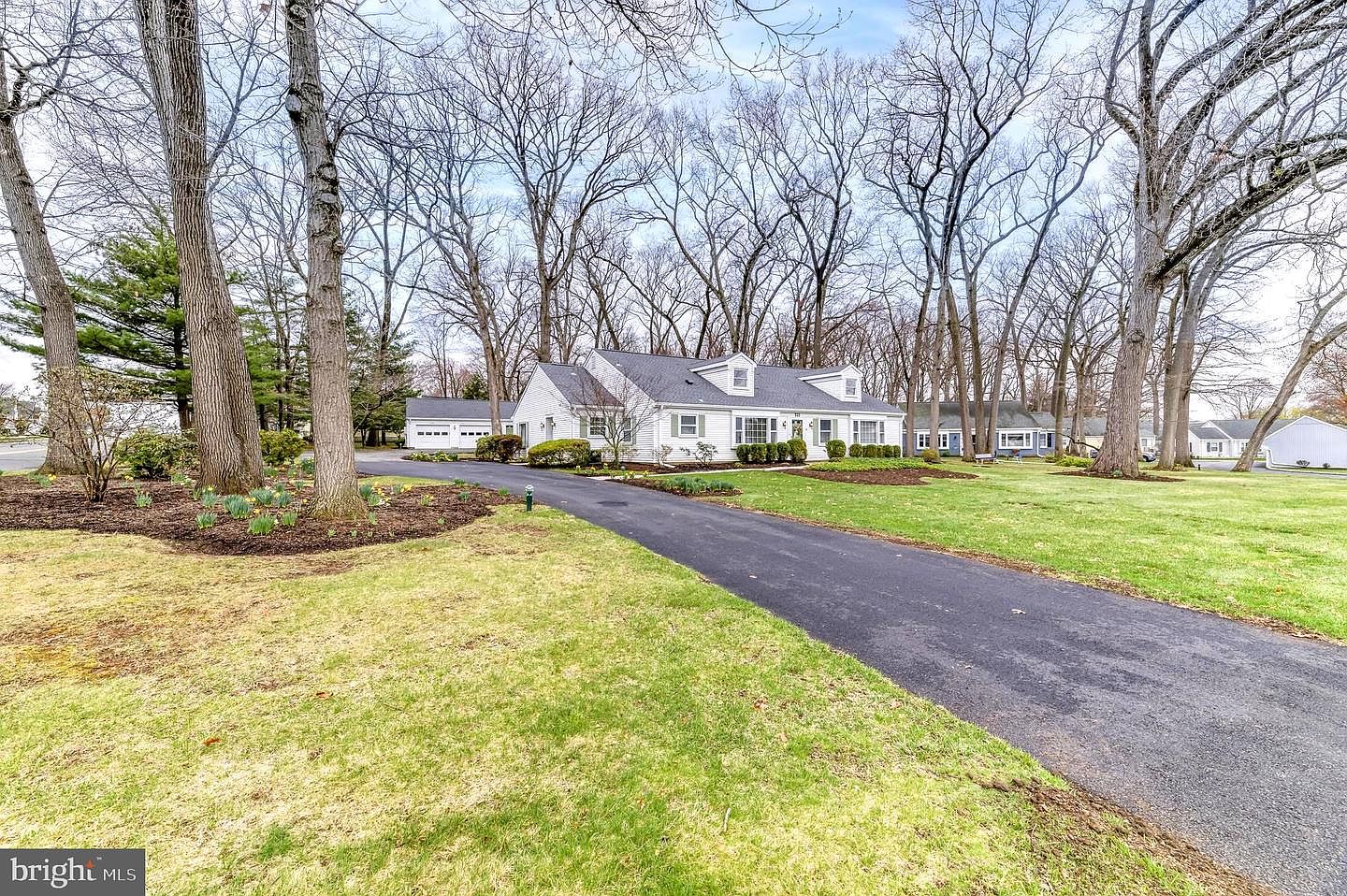 321 A Sharon Way