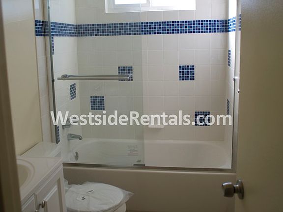 5th image of 1524 W 227th St APT 1