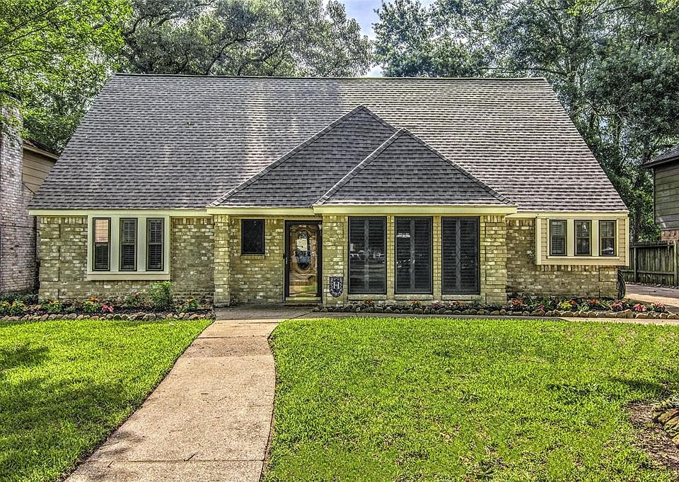 1st image of 19614 Merrillwood Dr