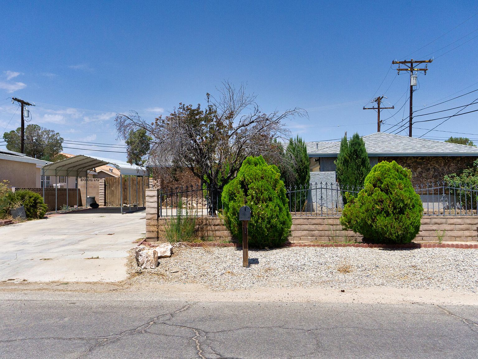 21513 Everett Dr, California City, CA 93505 Zillow