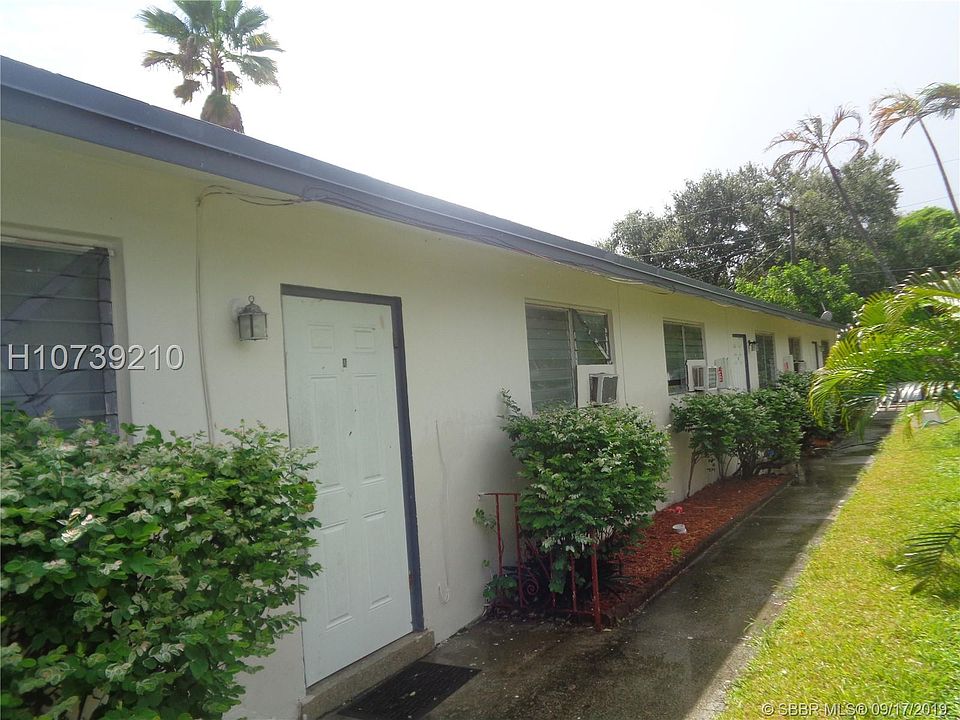 1st image of 633 NW 11th Ave #2