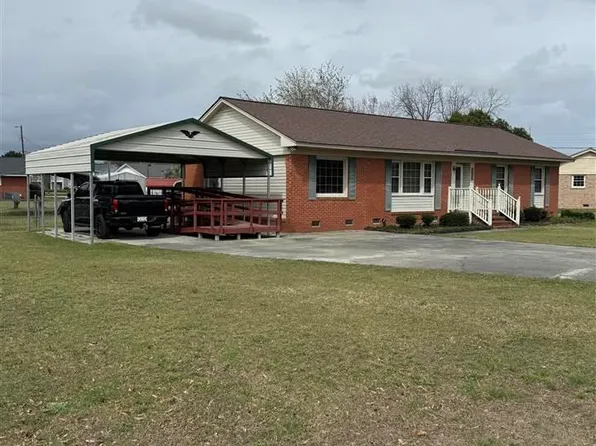 2713 W Ridgecrest Cir, Florence, SC 29501