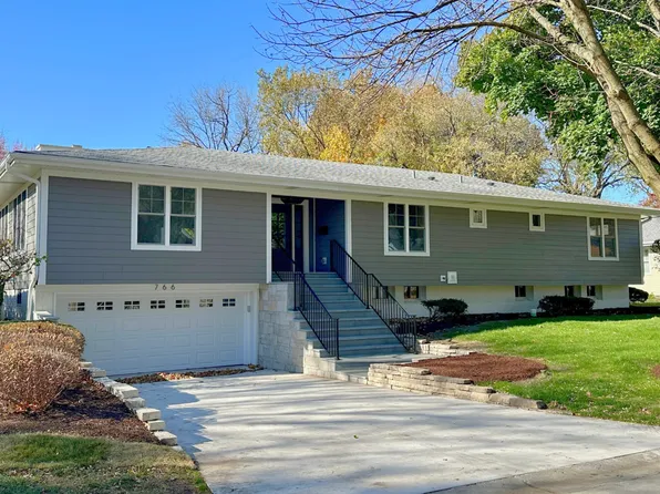 766 Hillside Ave, Glen Ellyn, IL 60137