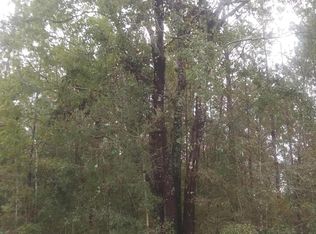 2274 Willoughby Dr, Caryville, FL 32425