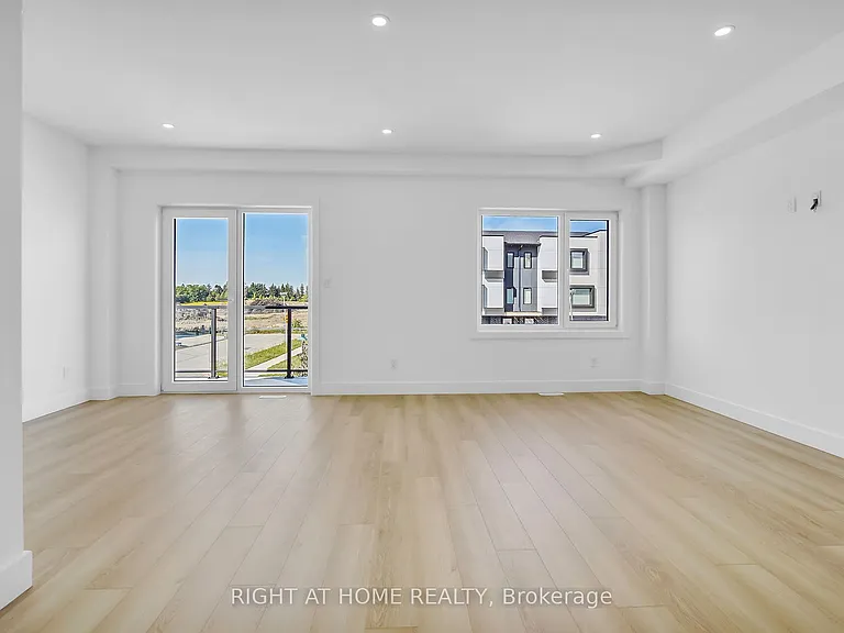3550 Emily Carr Ln — Photo 12