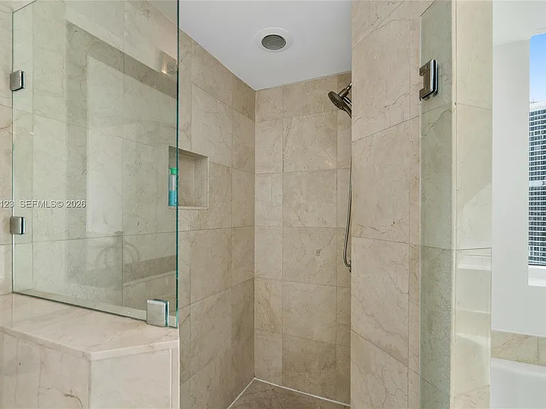 19400 Turnberry Way #1731 — Photo 21