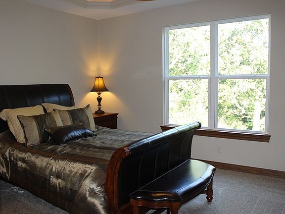 5th image of 1927 Coldwater Creek Dr