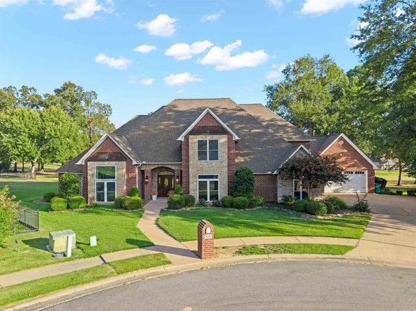 5006 Colonial Ct, Benton, AR 72019