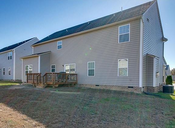 3rd image of 6418 Greyhaven Dr