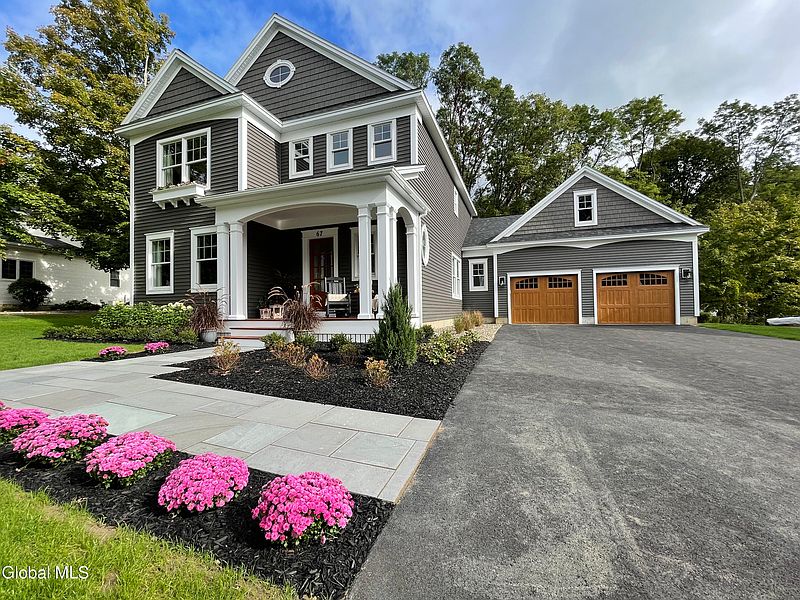 4th image of 48 Cannon Royal Drive