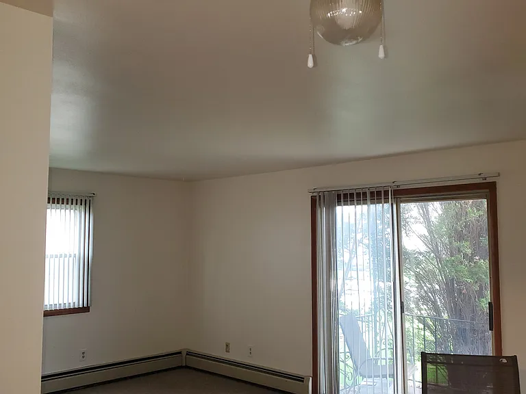 12840 W Hampton Ave — Photo 5
