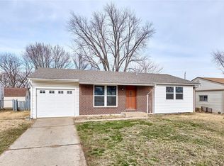 3234 Ipswich Ln, Saint Charles, MO 63301