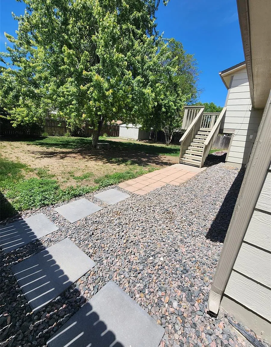 4 bed, 1.5 bath, 1885 sqft, $2,795 — Photo 2