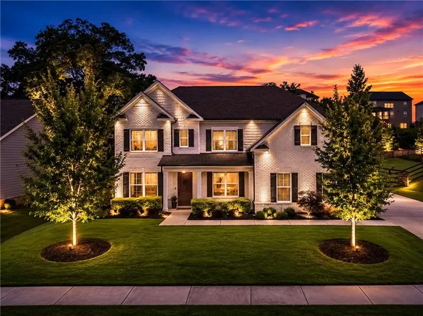 415 Carmichael Cir, Canton, GA 30115