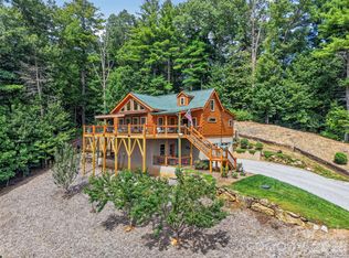 364 Rock Creek Rd, Zirconia, NC 28790