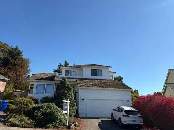12913 SE 129th Ct, Happy Valley, OR 97086