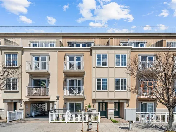 10306 Rockaway Beach Boulevard #3C, Rockaway Park, NY 11694