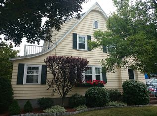 42 Bogandale Rd, West Roxbury, MA 02132