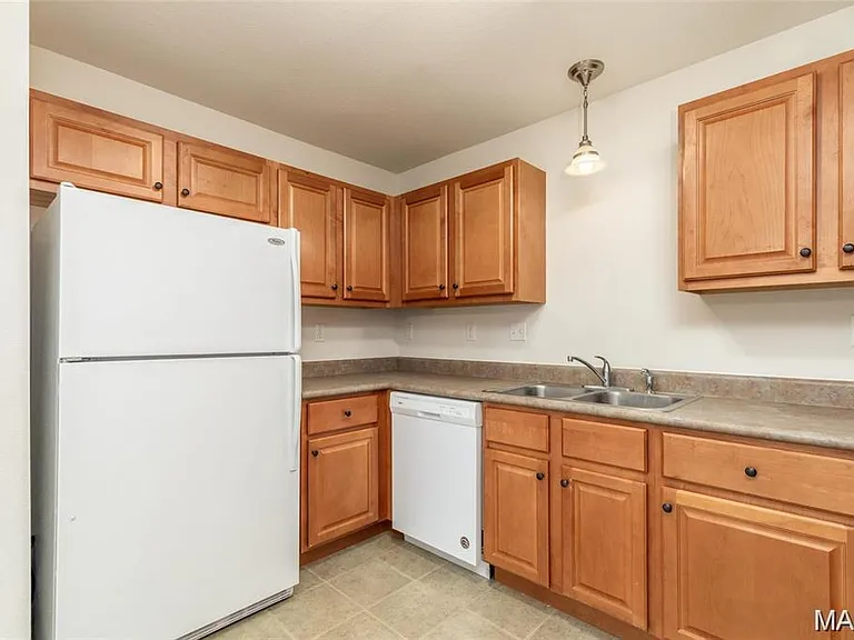 1770 Lexington Pl #104 — Photo 6