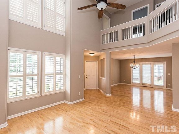 5th image of 117 Walter Hagen Dr