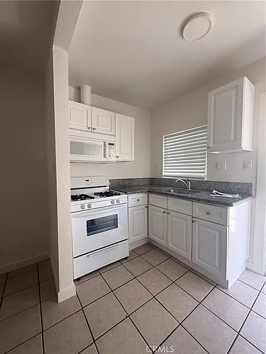 1234 Raymond Ave Photo 1