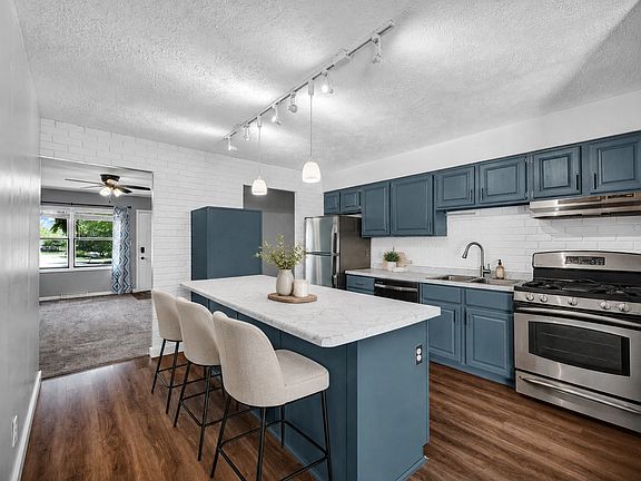4th image of 405 Priscilla Ln