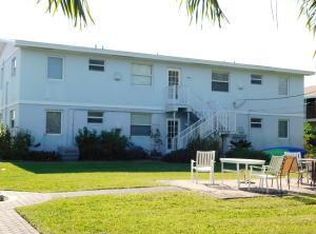 741 Hummingbird Way APT 5, North Palm Beach, FL 33408