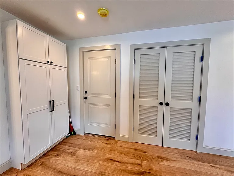 7 Hardy St #2 — Photo 12