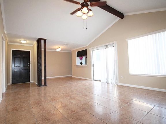 4th image of 1334 Ashwood Dr