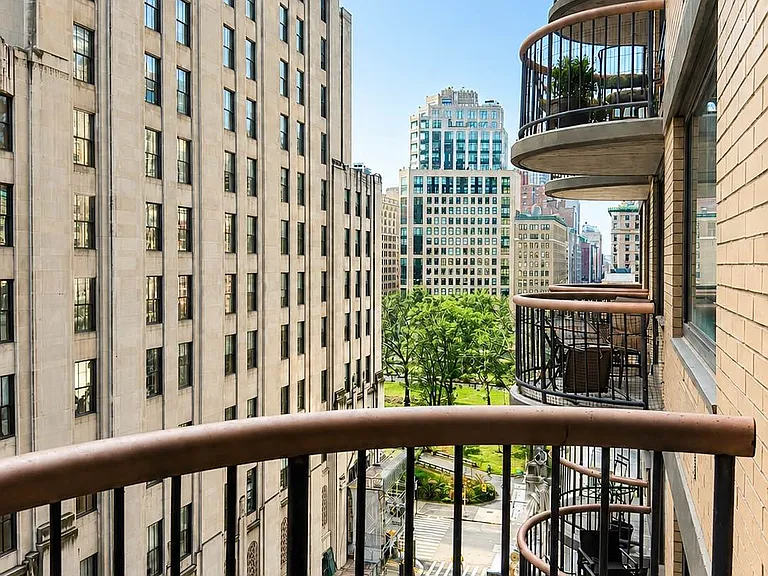 45 E 25th St #11D — Photo 8