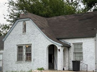 120 Country Club Dr, Holdenville, OK 74848