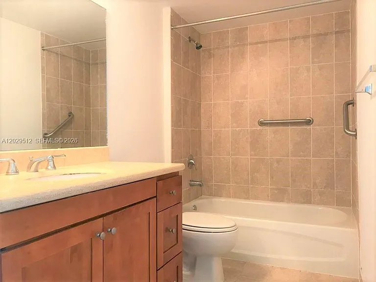 1723 SW 2nd Ave #509 — Photo 12