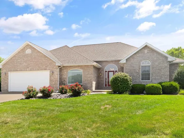 1622 Wellington Ct, Quincy, IL 62305