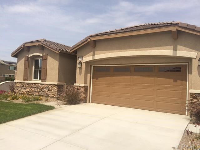 1st image of 15460 Fennel Pl